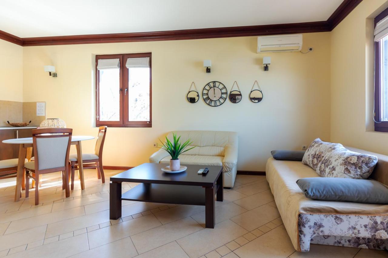 Guest House Slavyanka Szozopol Kültér fotó